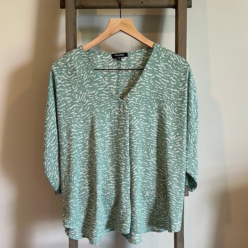 Mittoshop Green Asymmetrical 3/4 Sleeve Blouse